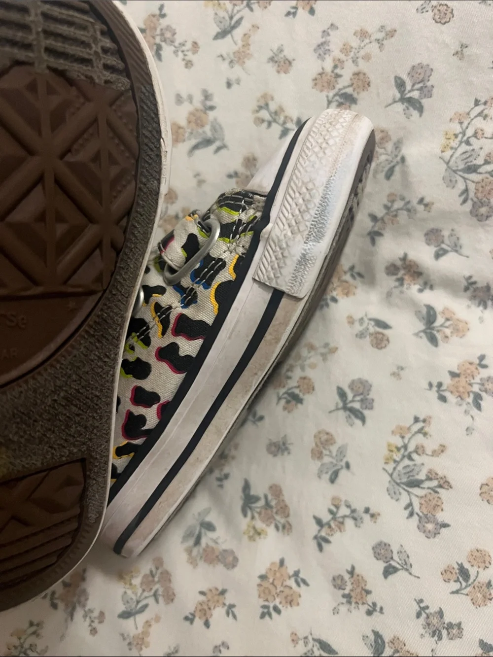 Converse Toddler Size 7 Leopard Print Velcro Sneakers - Multicolor